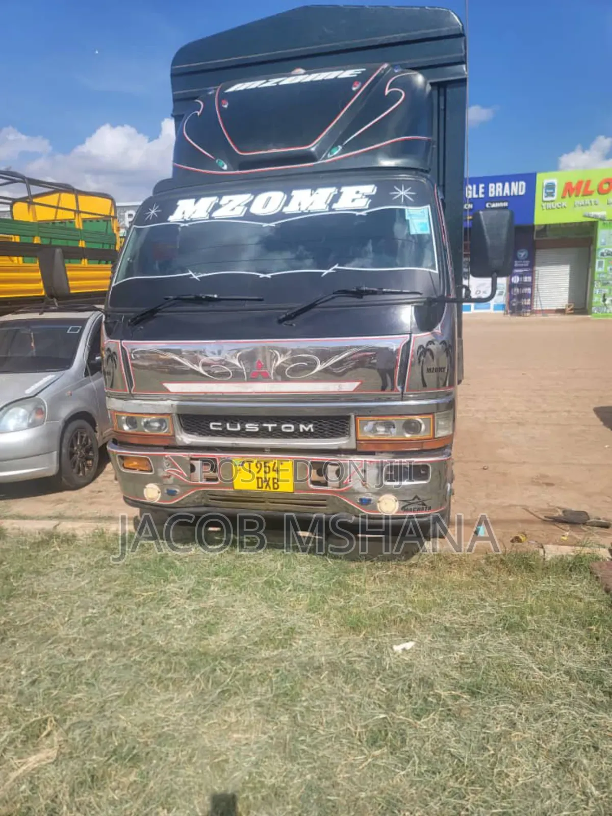 Mitsubishi Fuso Canter Engine 35 1998 Black