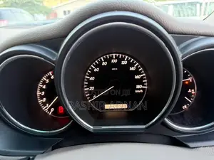 Toyota Harrier 2.4 2005 White