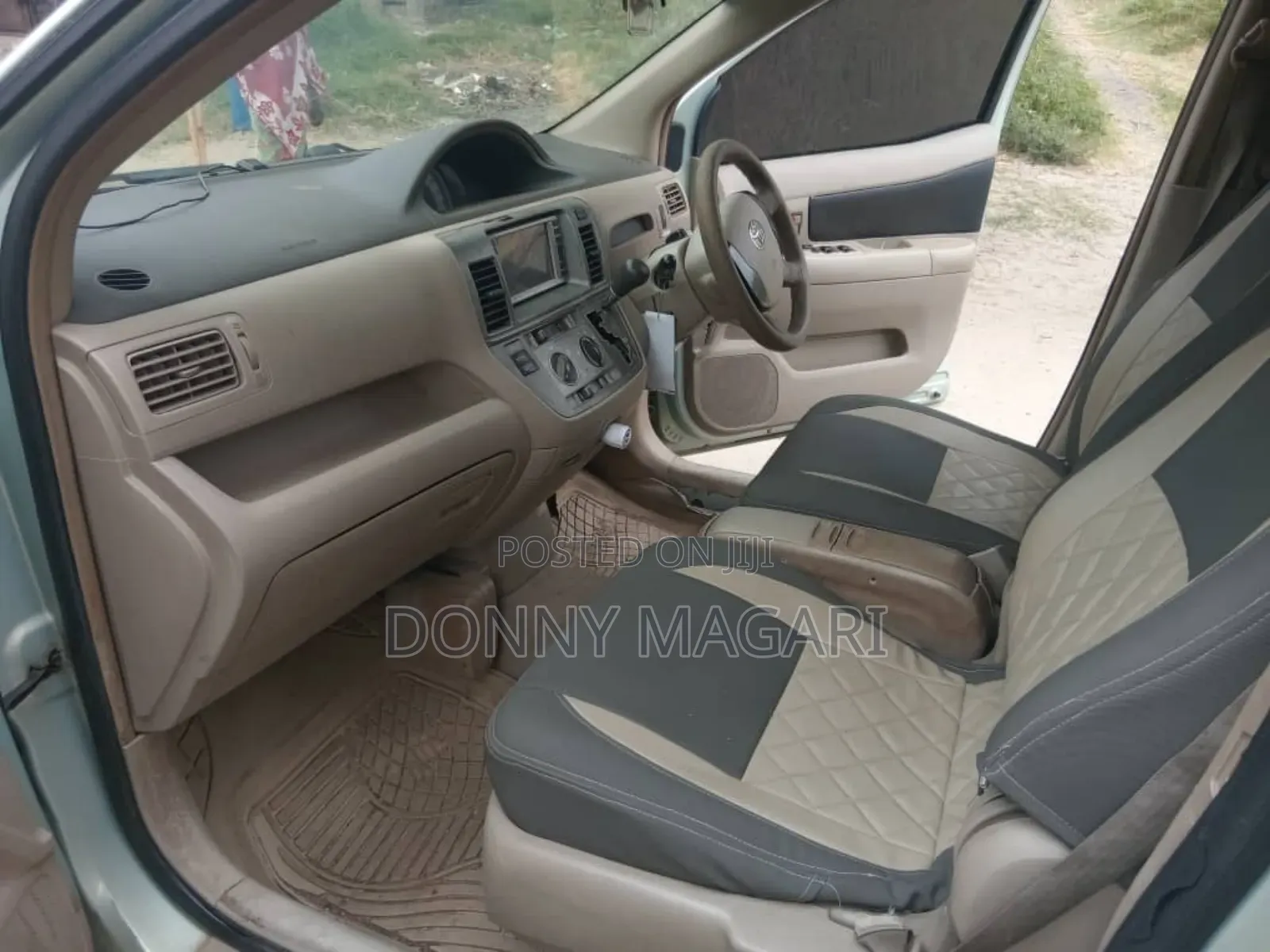 Toyota Raum 1.5 AWD 2005 Silver