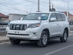 Toyota Land Cruiser Prado 2020 White