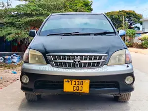 Toyota Nadia 2001 Black
