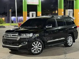 Toyota Land Cruiser 4.5 V8 VXR 2020 Black