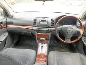 Toyota Allion 2004 Silver