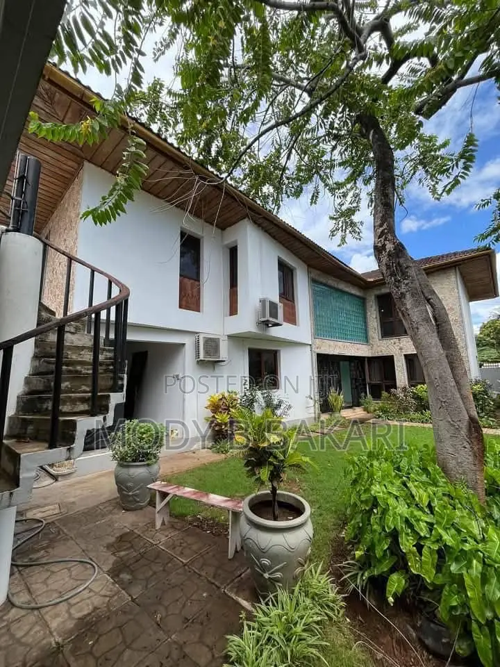 Furnished 10bdrm House in Upanga East for rent