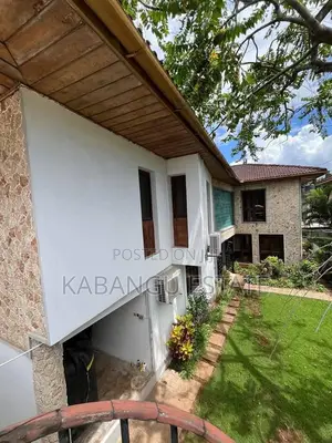 10bdrm Apartment in Upanga for rent