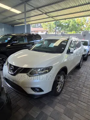 Nissan X-Trail 2015 White
