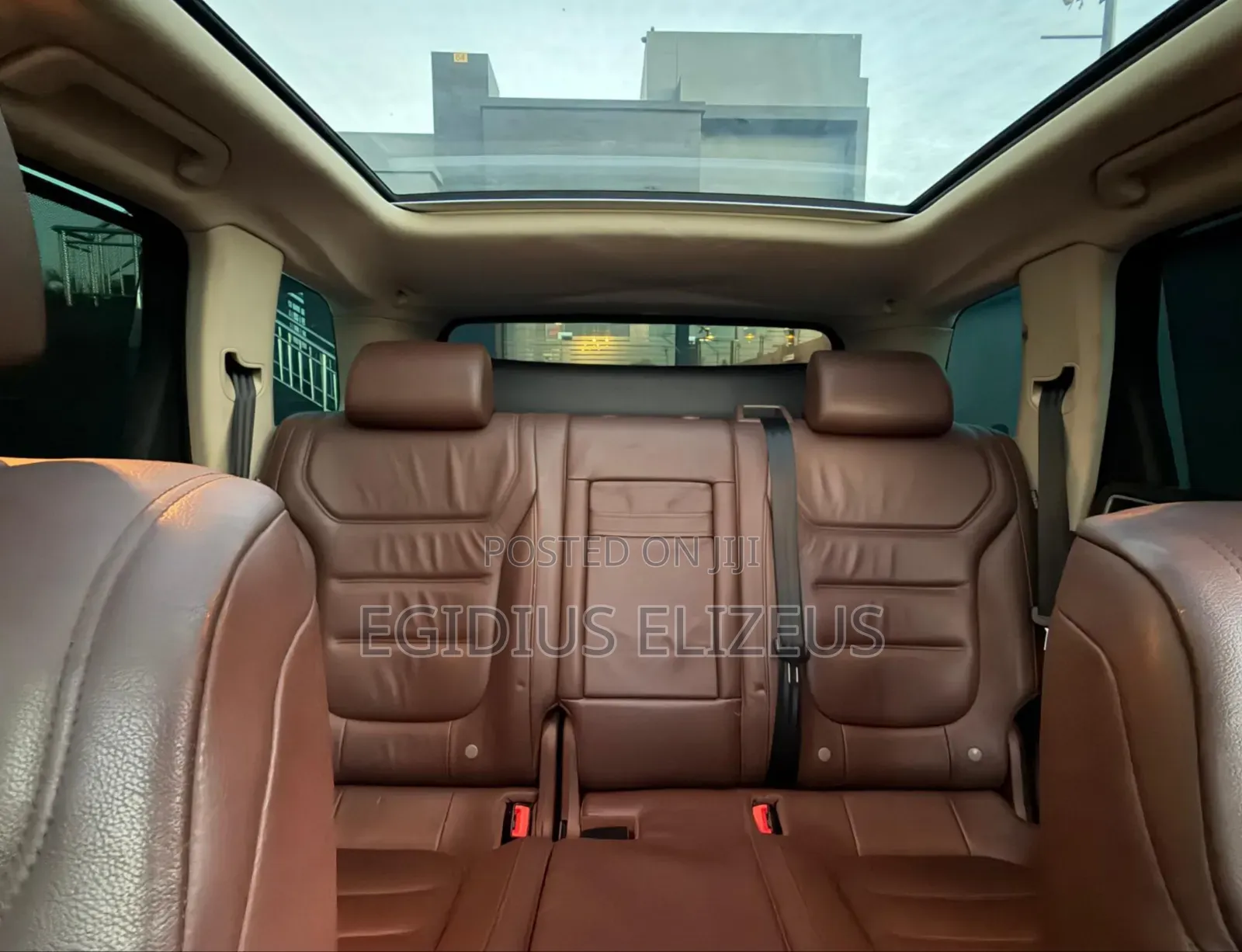 Volkswagen Touareg 2012 White