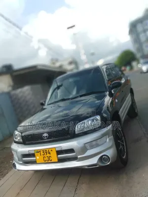 Toyota RAV4 1999 Black