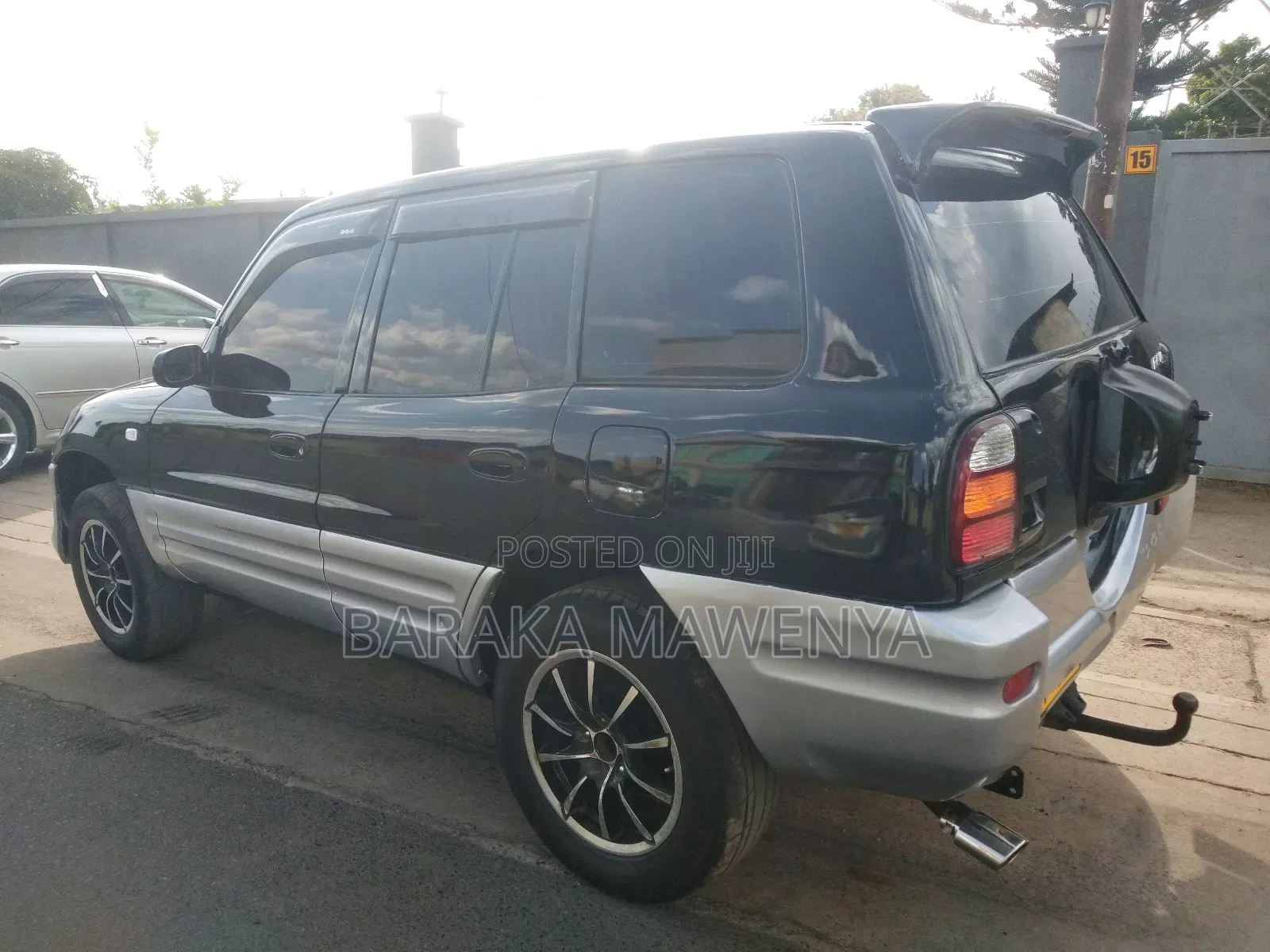 Toyota RAV4 1999 Black
