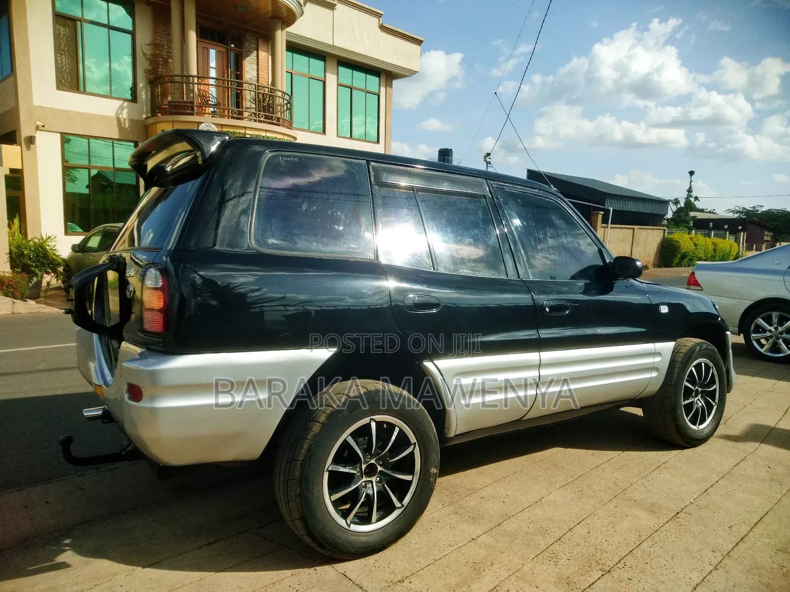 Toyota RAV4 1999 Black
