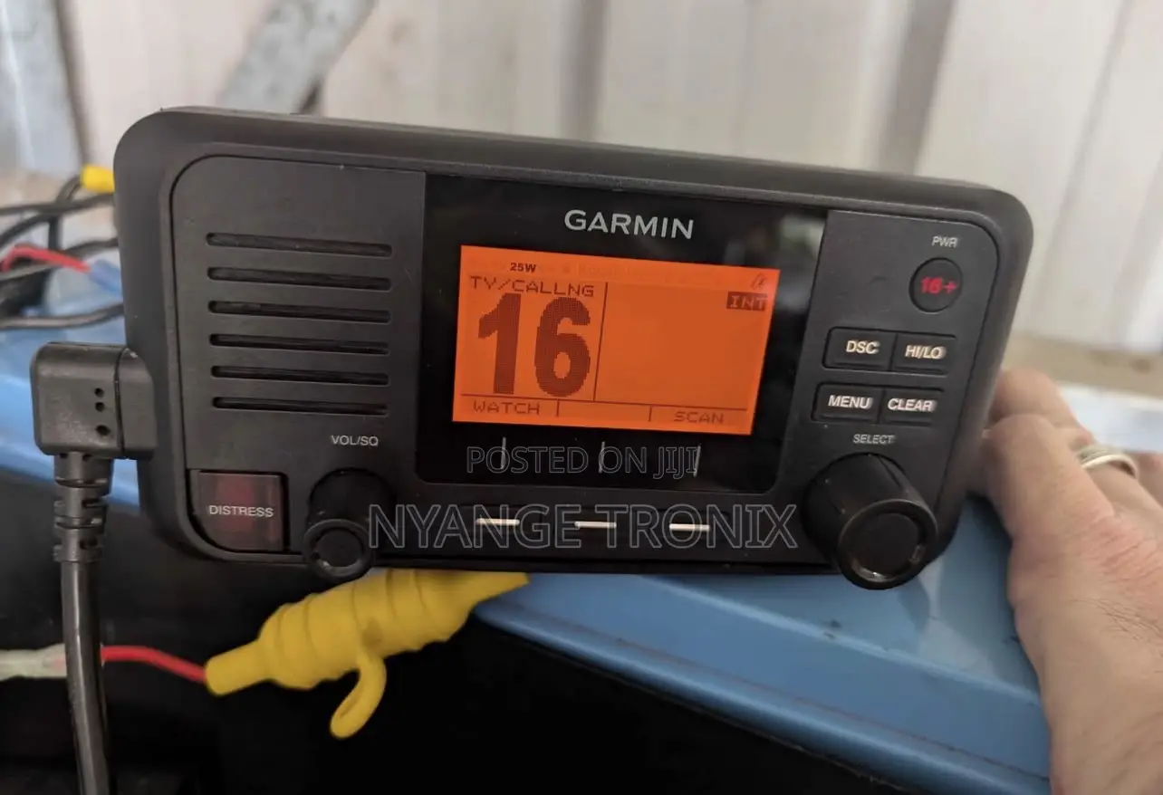 Garmin 115i VHF Compact Marine Radio With GPS