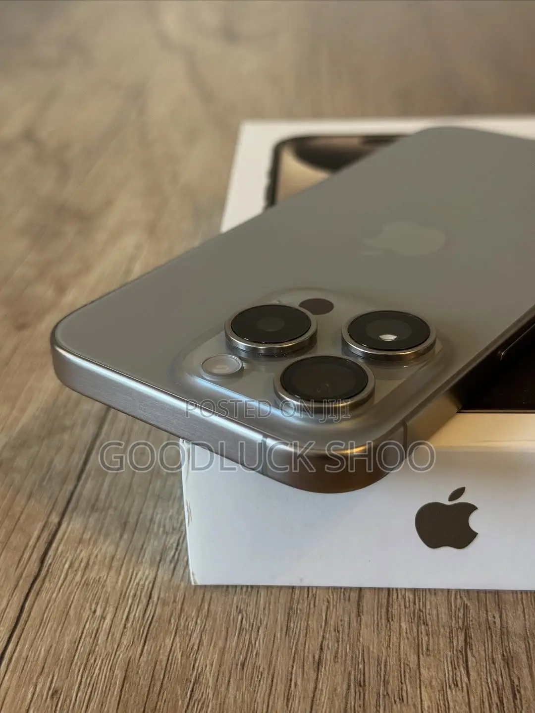 New Apple iPhone 15 Pro 256 GB