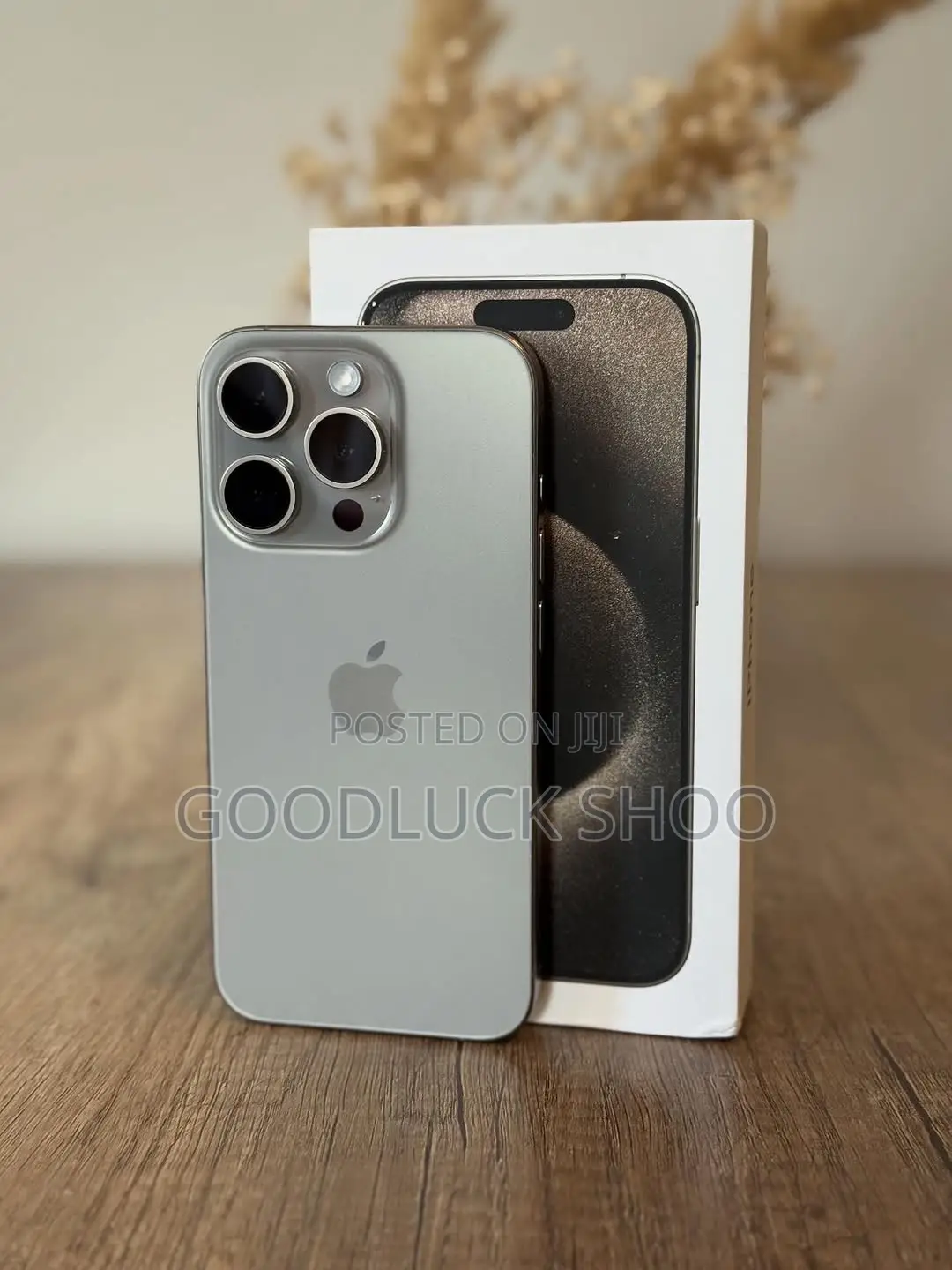 New Apple iPhone 15 Pro 256 GB