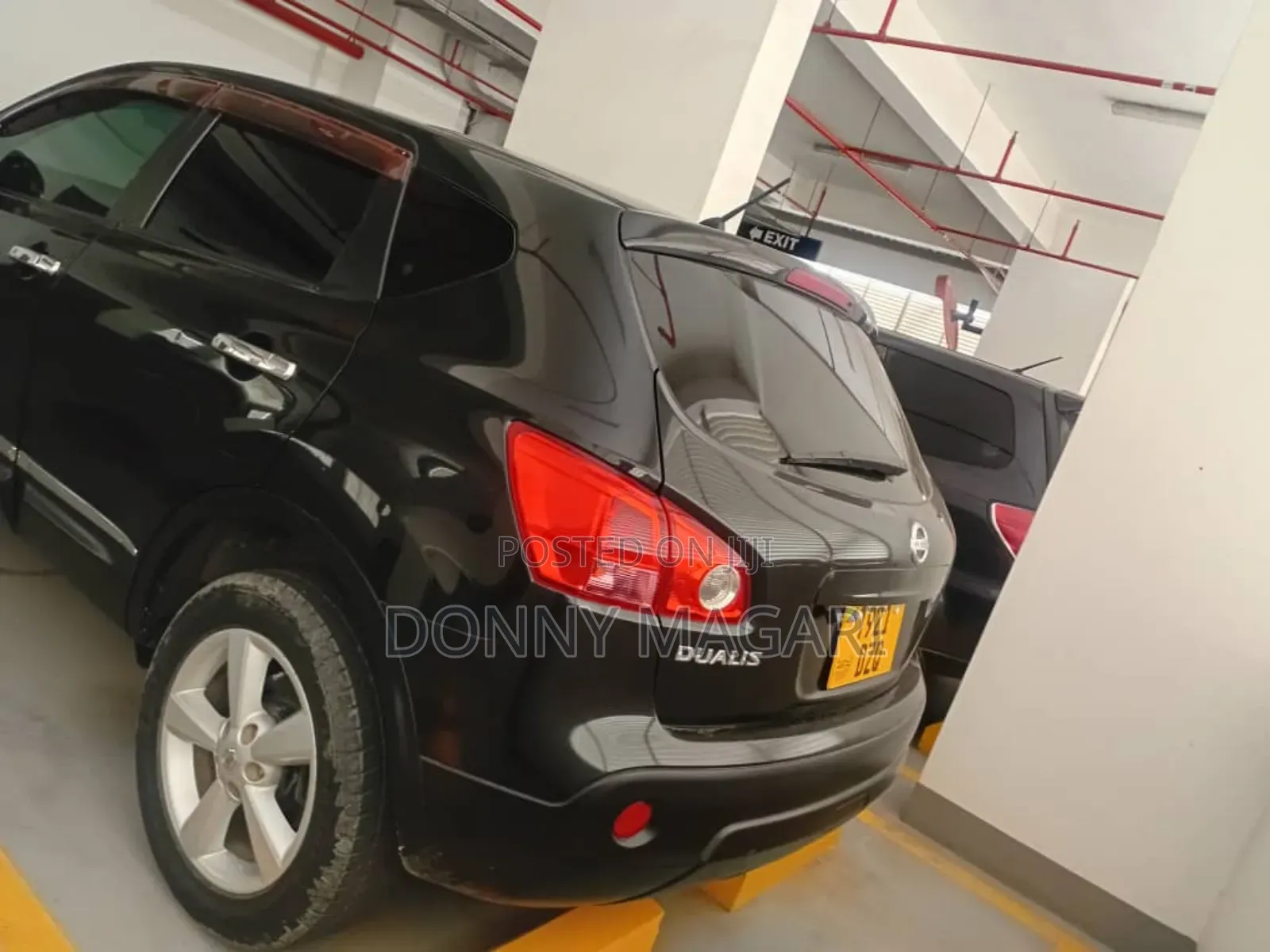 Nissan Dualis 2010 Black