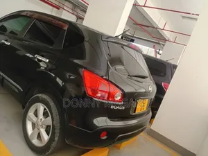 Nissan Dualis 2010 Black
