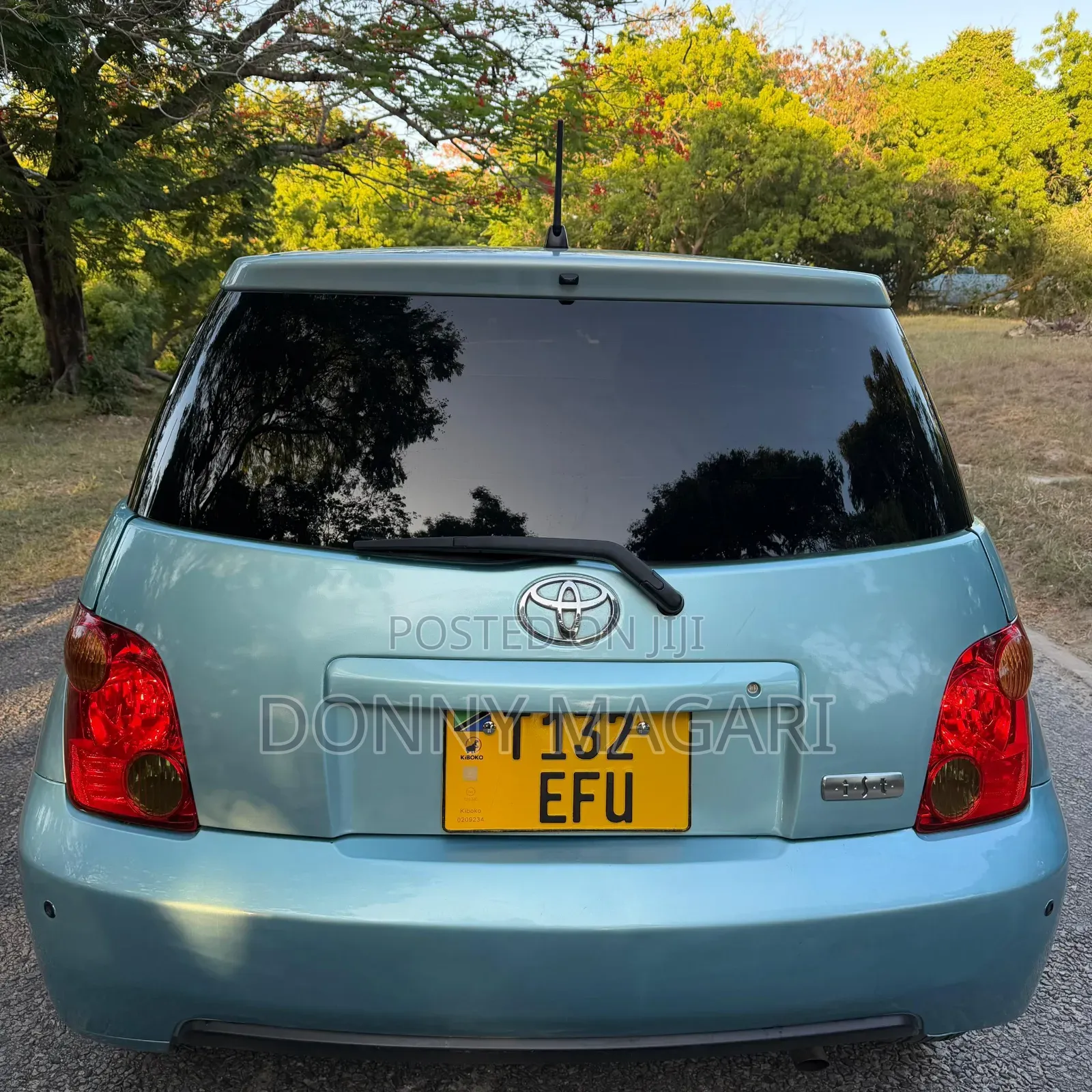 Toyota IST 2004 Blue