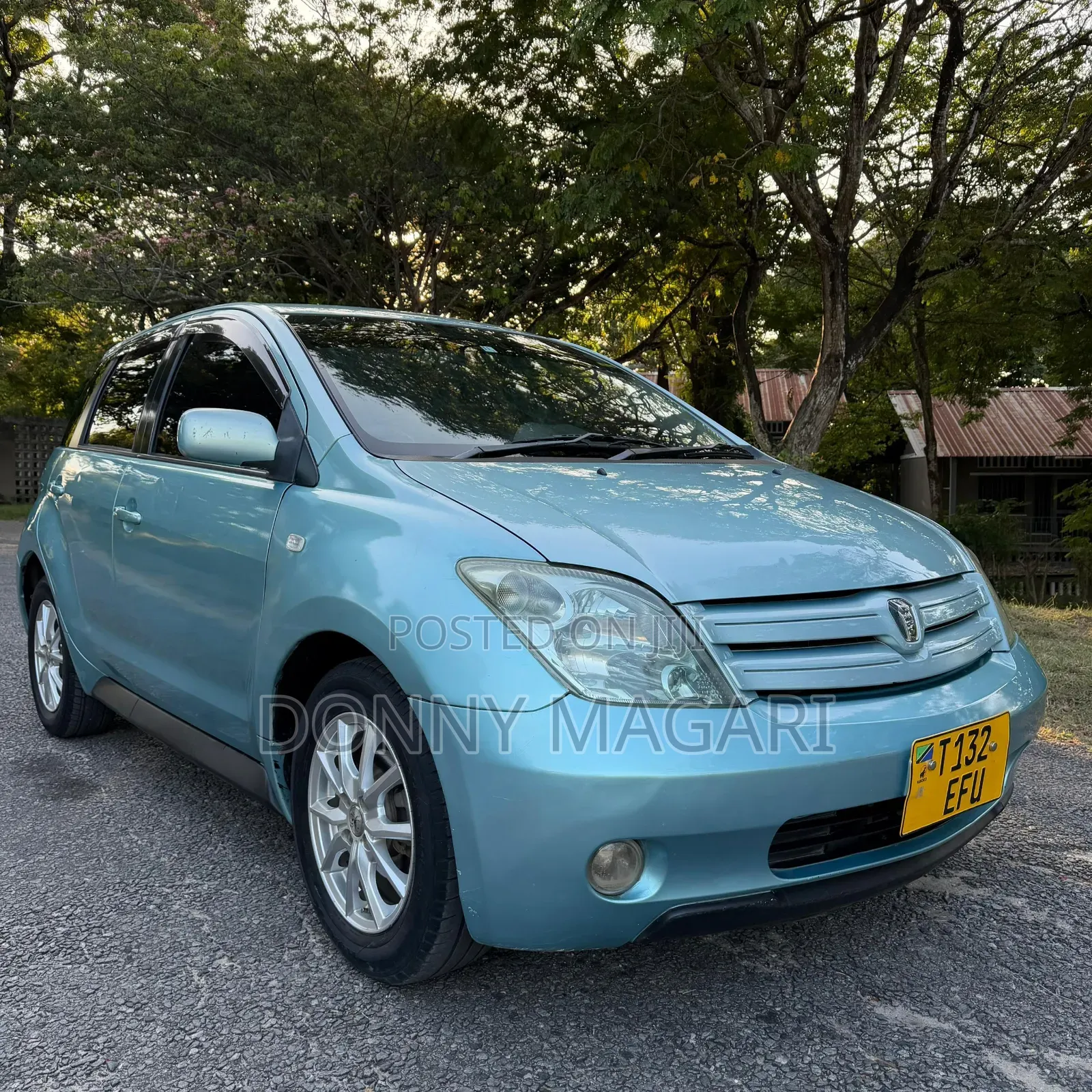 Toyota IST 2004 Blue