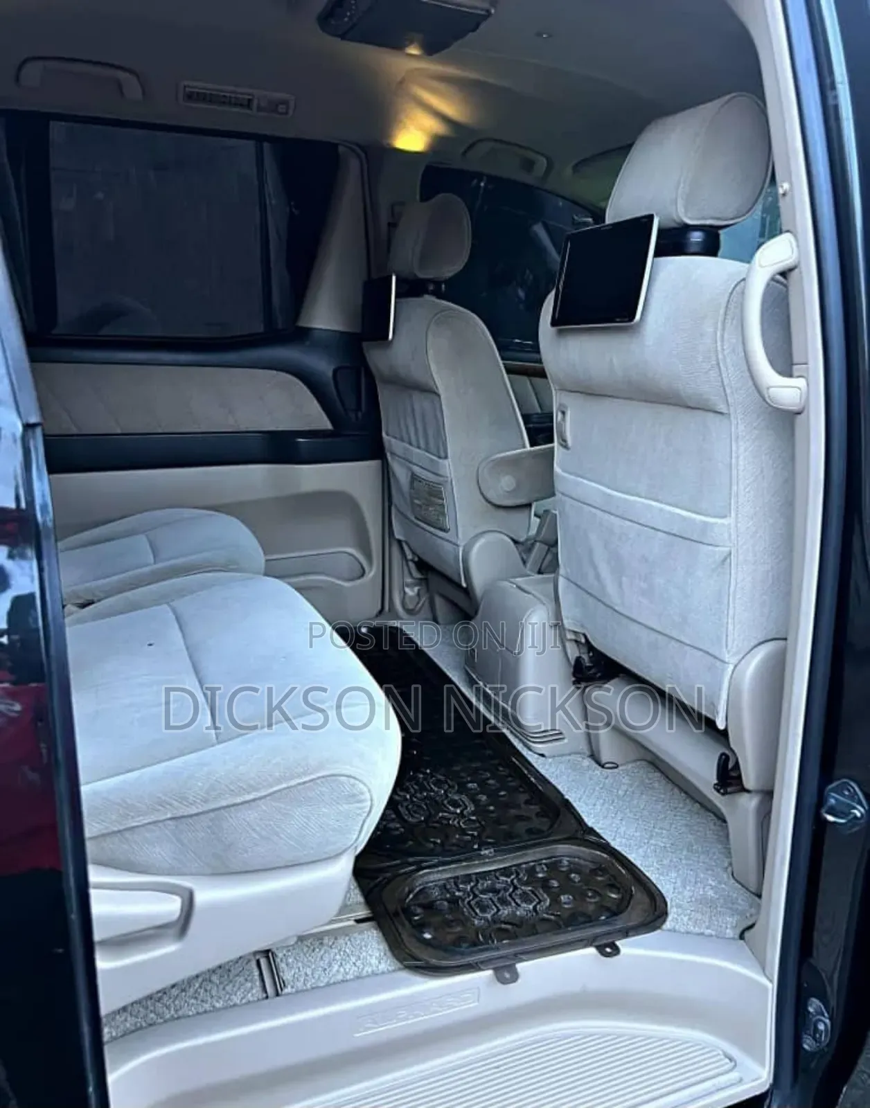 Toyota Alphard 2.4 Petrol AWD 2006 Black