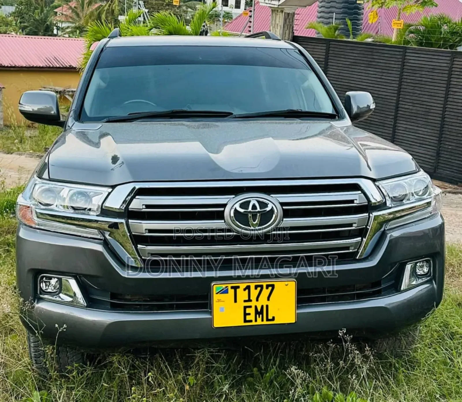 Toyota Land Cruiser 2012 Gray