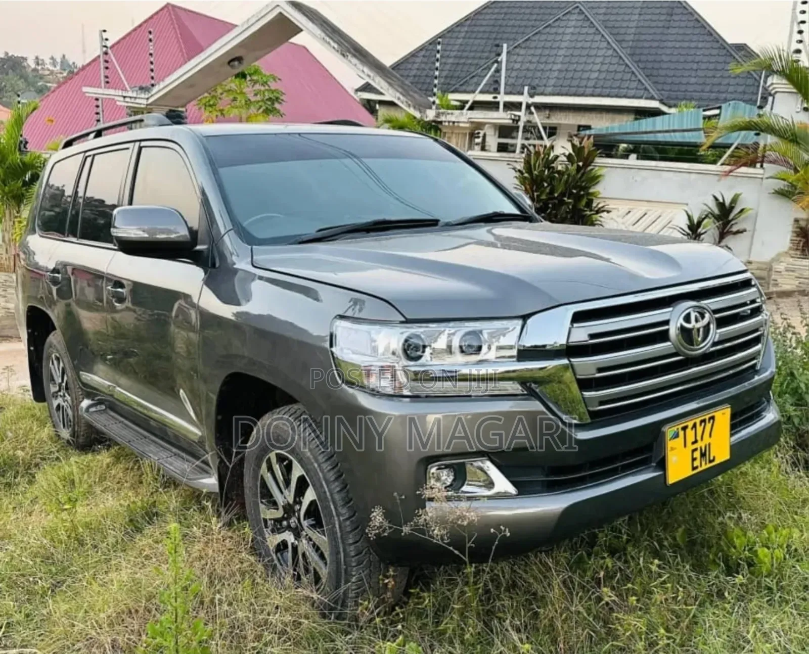 Toyota Land Cruiser 2012 Gray