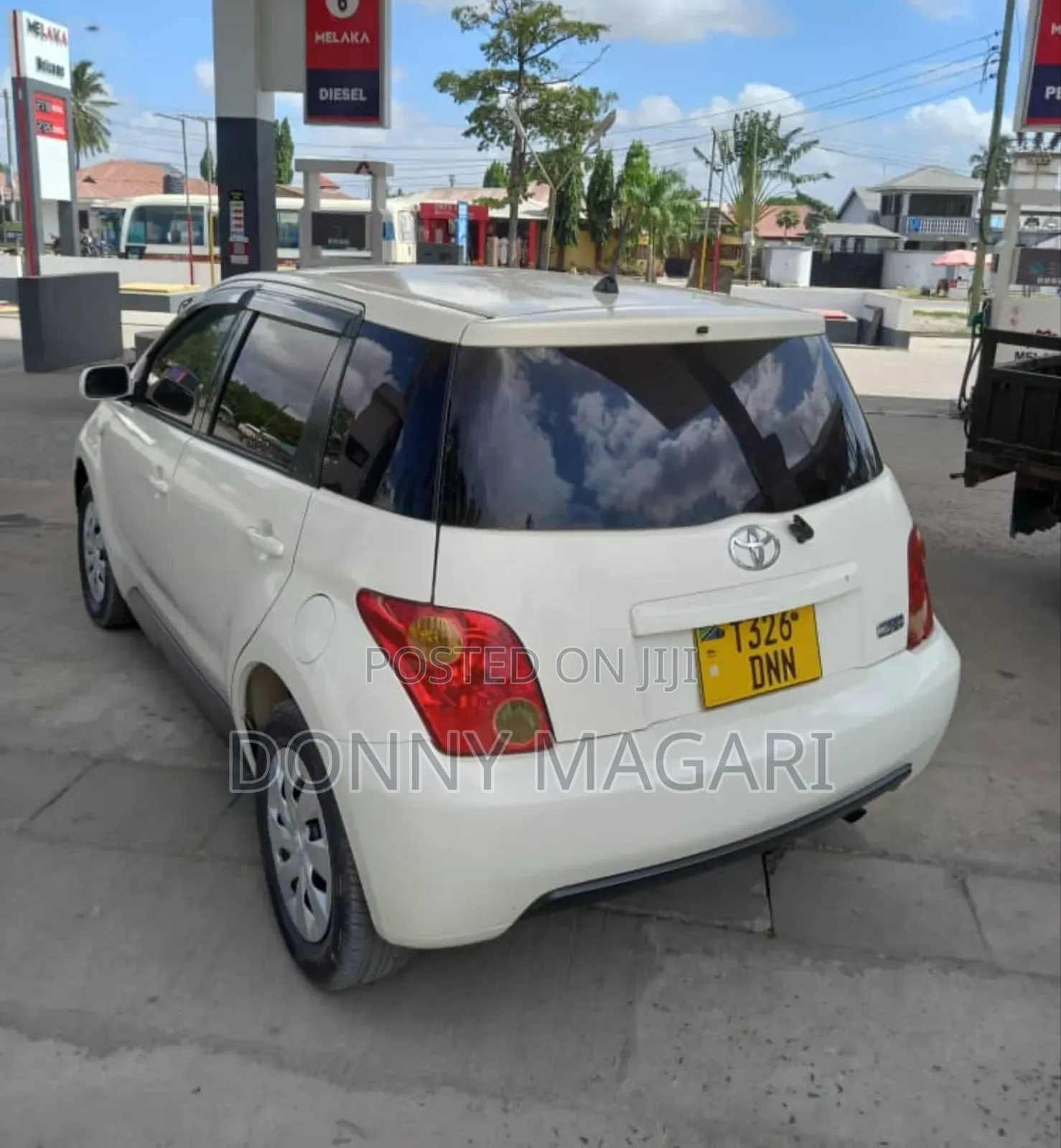 Toyota IST 2004 White