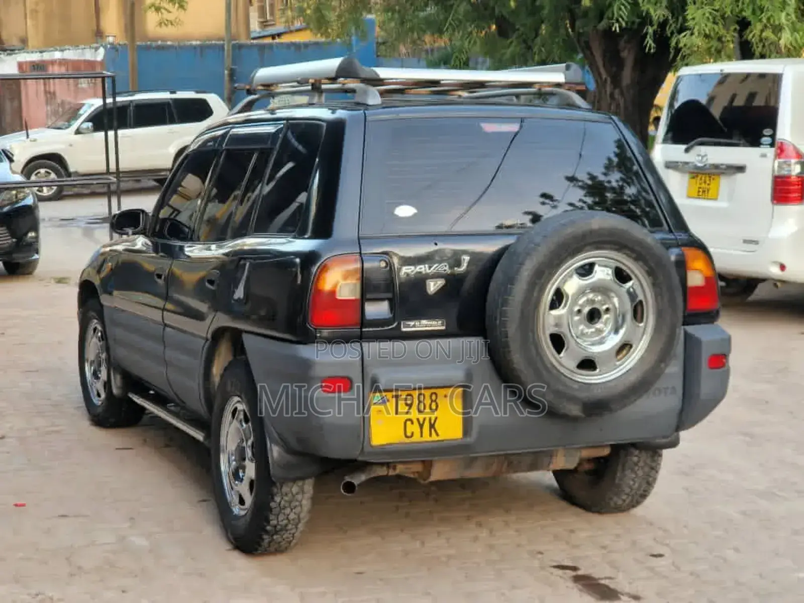 Toyota RAV4 1999 Black