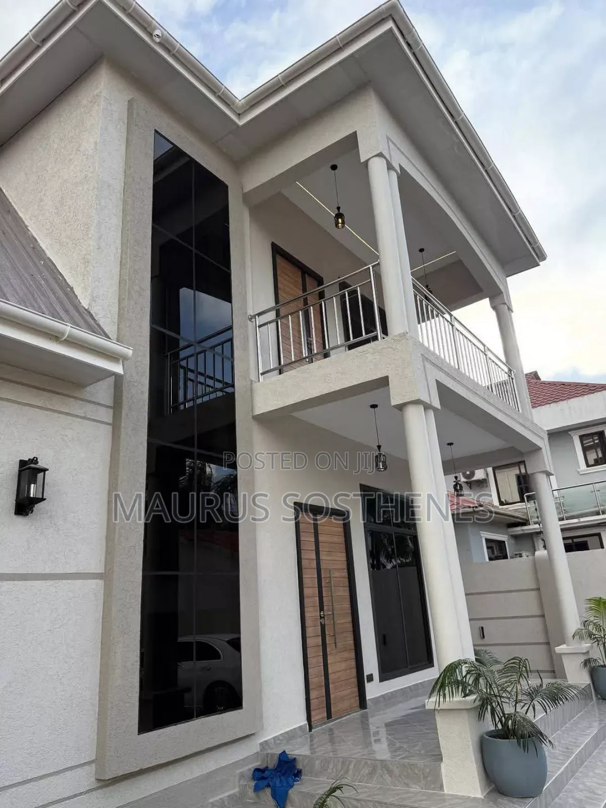 Furnished 4bdrm House in Bunju Beach for sale