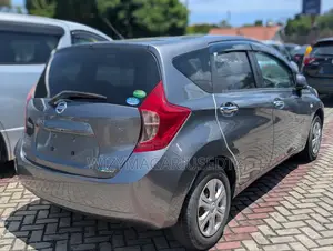 Nissan Note 2013 Burgundy