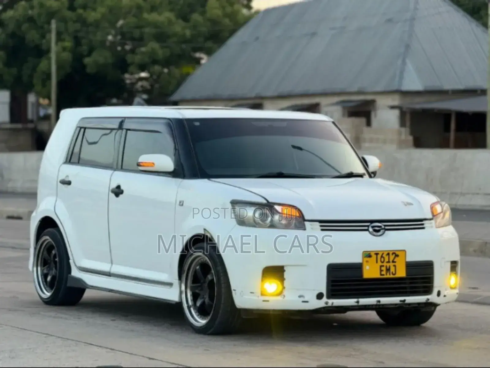 Toyota Corolla Rumion 2009 White