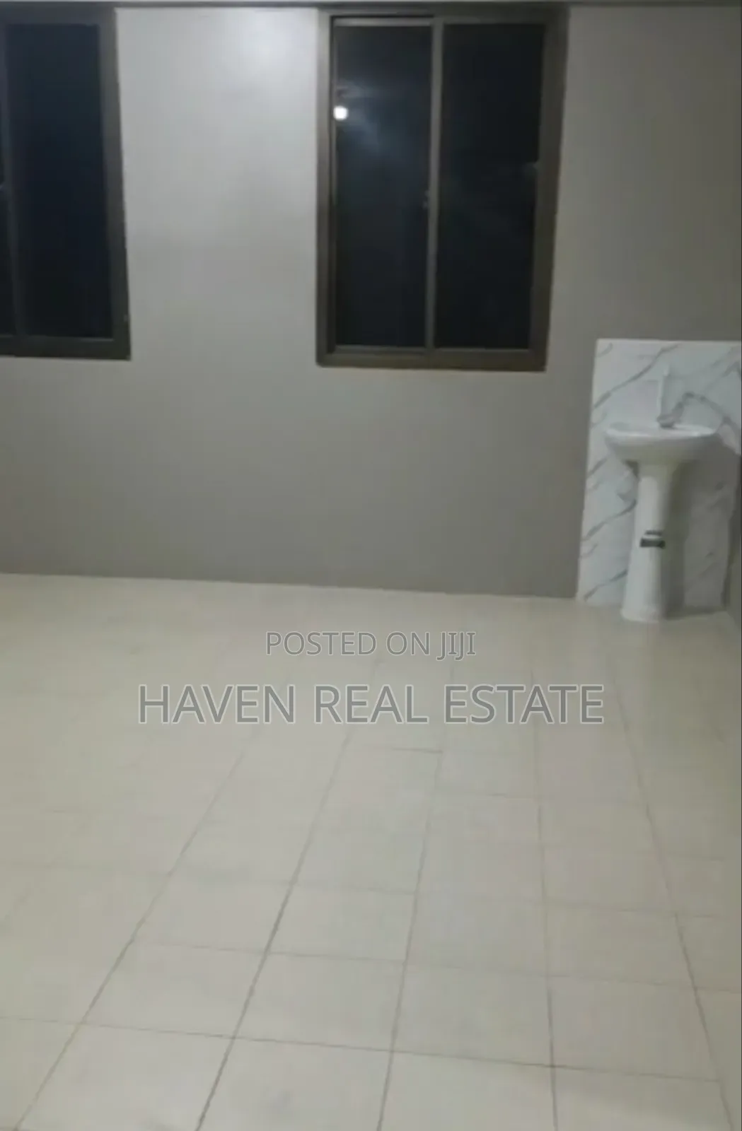3bdrm Apartment in Kariakoo for sale