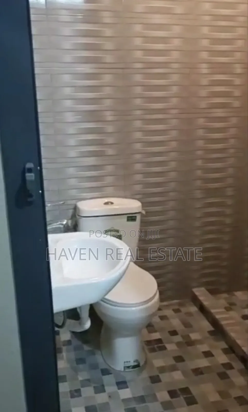 3bdrm Apartment in Kariakoo for sale