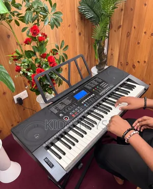 Piano Ym8810 With Stand Available