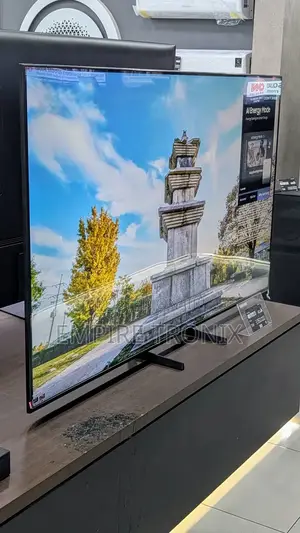 Samsung 75" Crystal Uhd 75du7000 Smart Tv