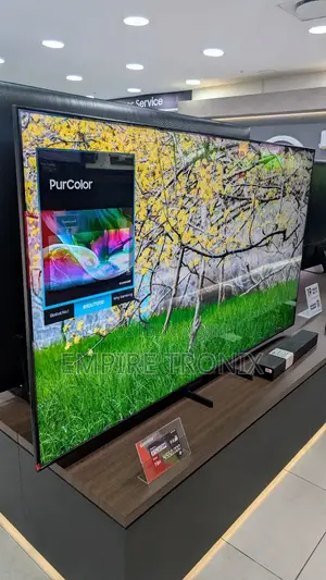 Samsung 85" Crystal Uhd 85du7000 Smart Tv