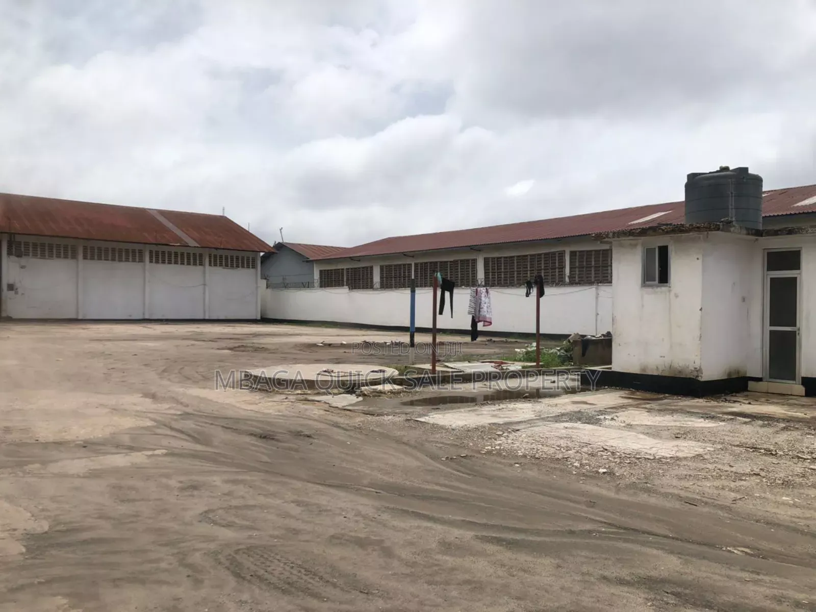 Godown and Yard for Rent at Chang'ombe Mbozi Road