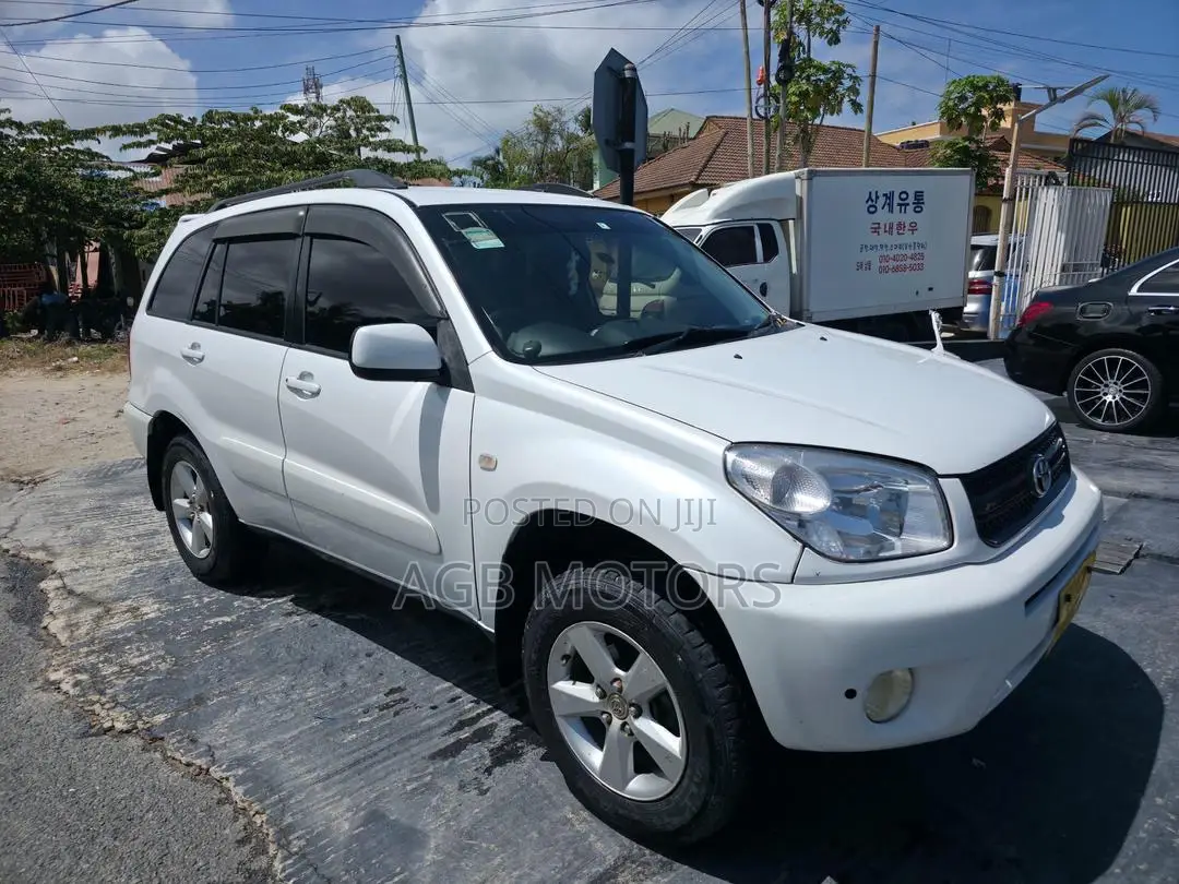Toyota RAV4 1.8 2005 White