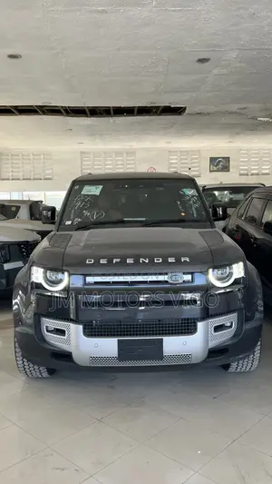 Land Rover Defender 2025 Gray