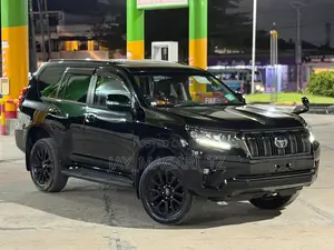 Toyota Land Cruiser Prado 2021 Black