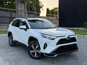 Toyota RAV4 2025 White