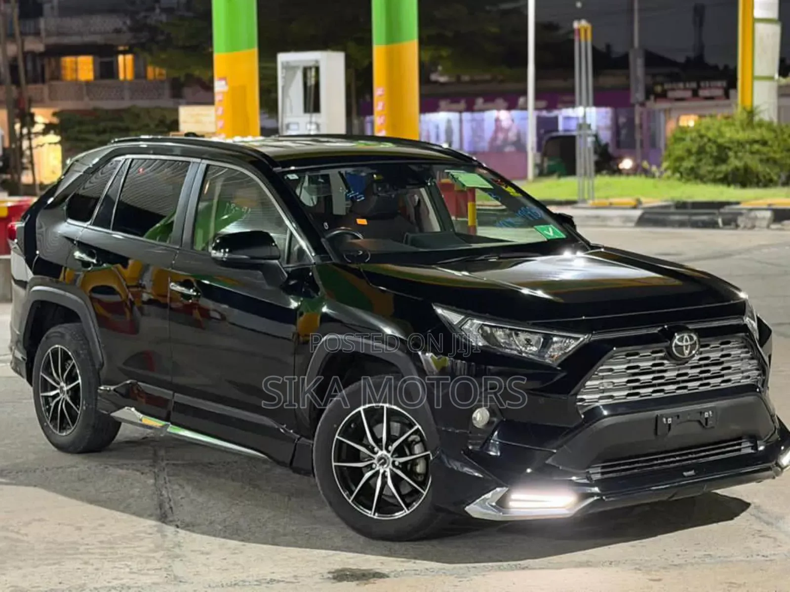 Toyota Harrier 2020 Black
