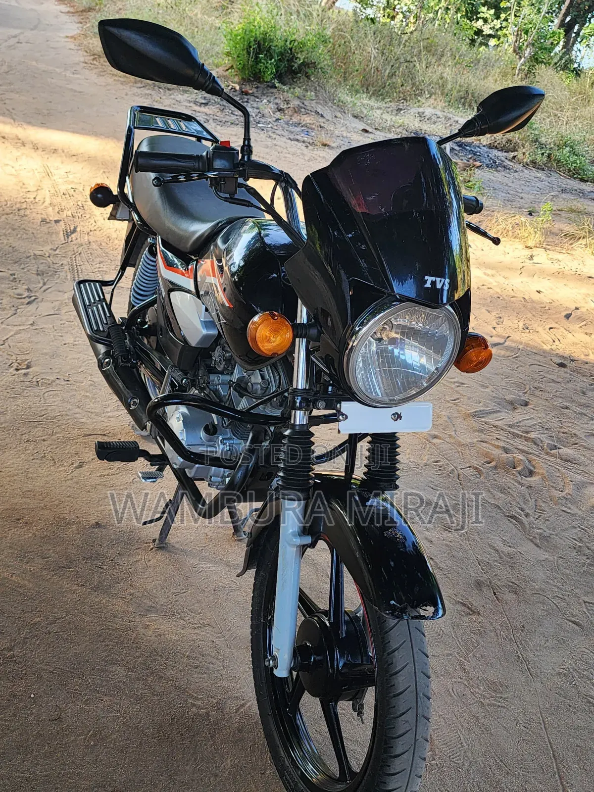 New TVS HLX 125 2025 Black