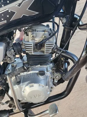 New TVS HLX 125 2025 Black