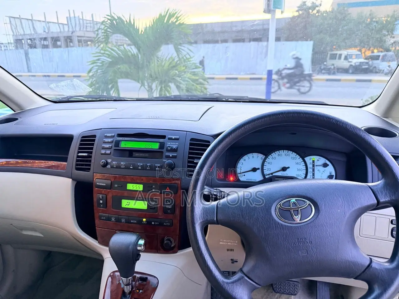 Toyota Corolla Spacio 1.5 X 2001 Gold