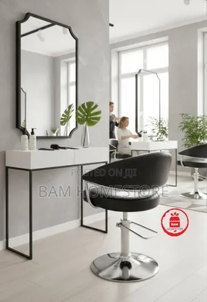 Modern Saloon Chair/Swivel Bar Stool - Luxury Leather Chrome Finish