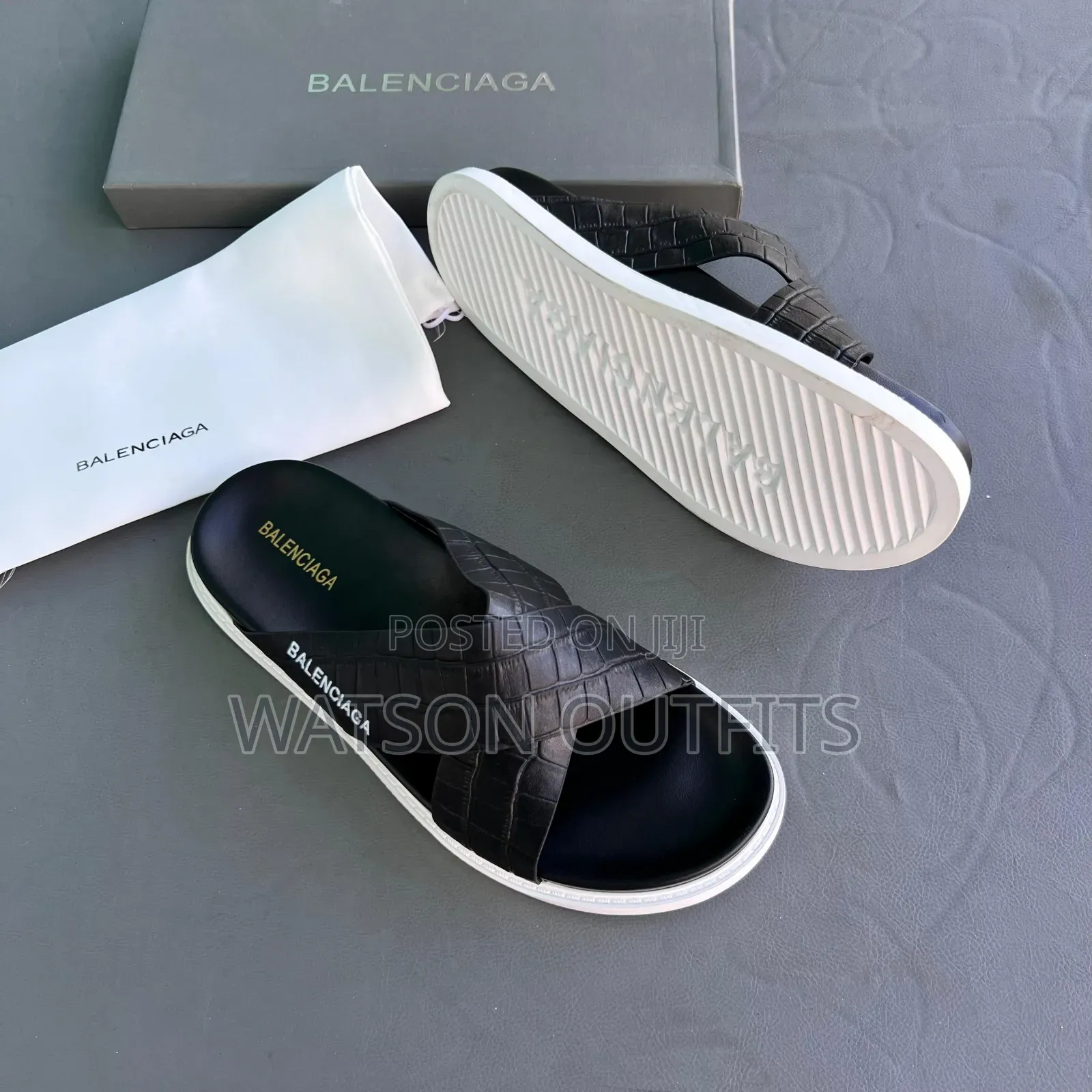 Sendo or Men's Leather Sandals Balenciaga Branded