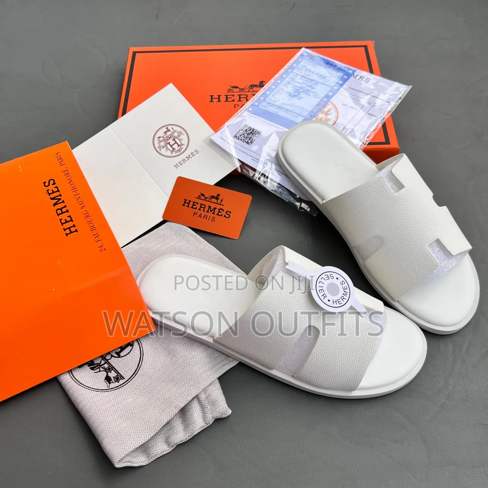 Men's Leather Sandals in Hermes Branded