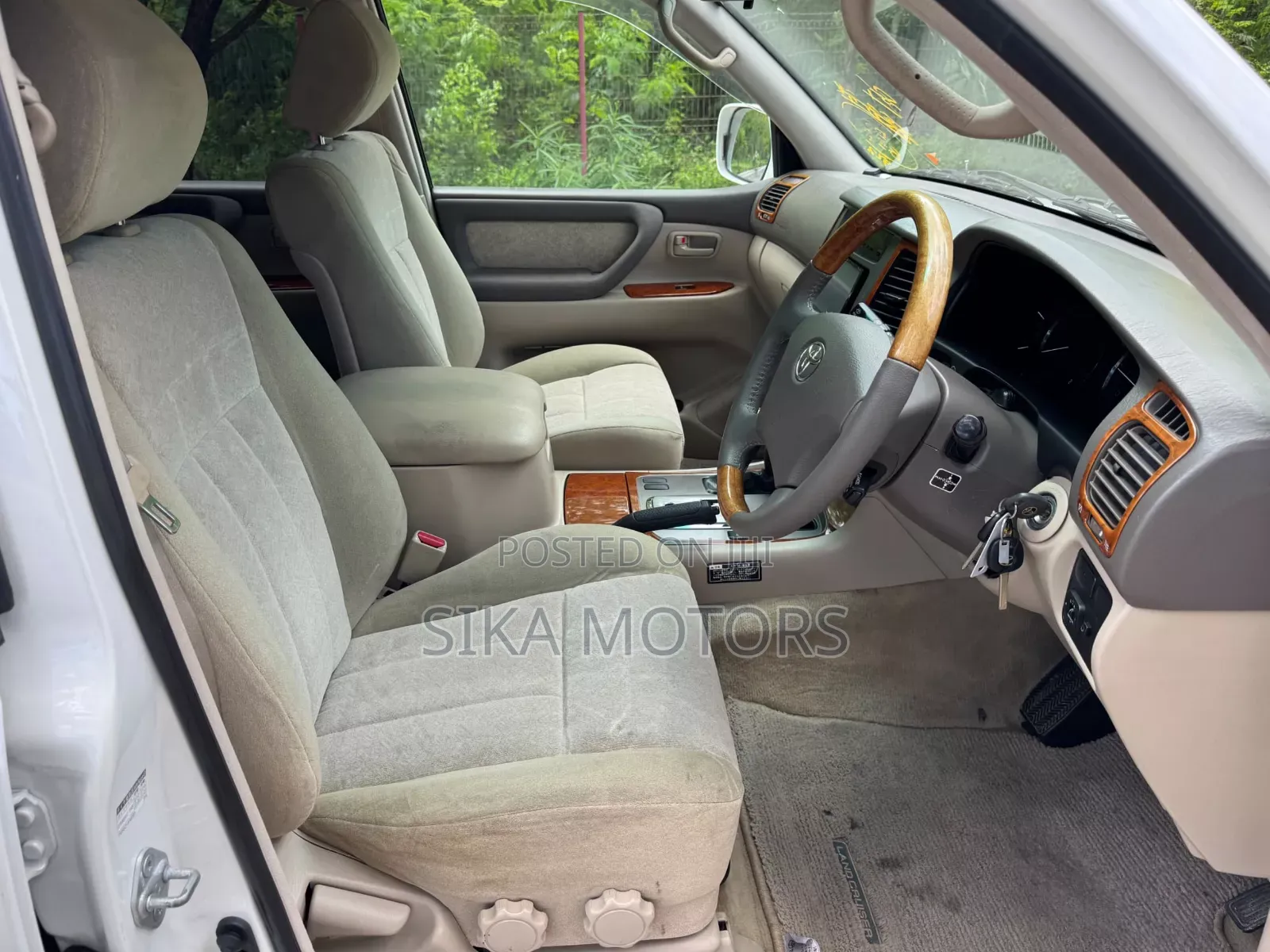 Toyota Land Cruiser 100 4.2 TD 2004 White