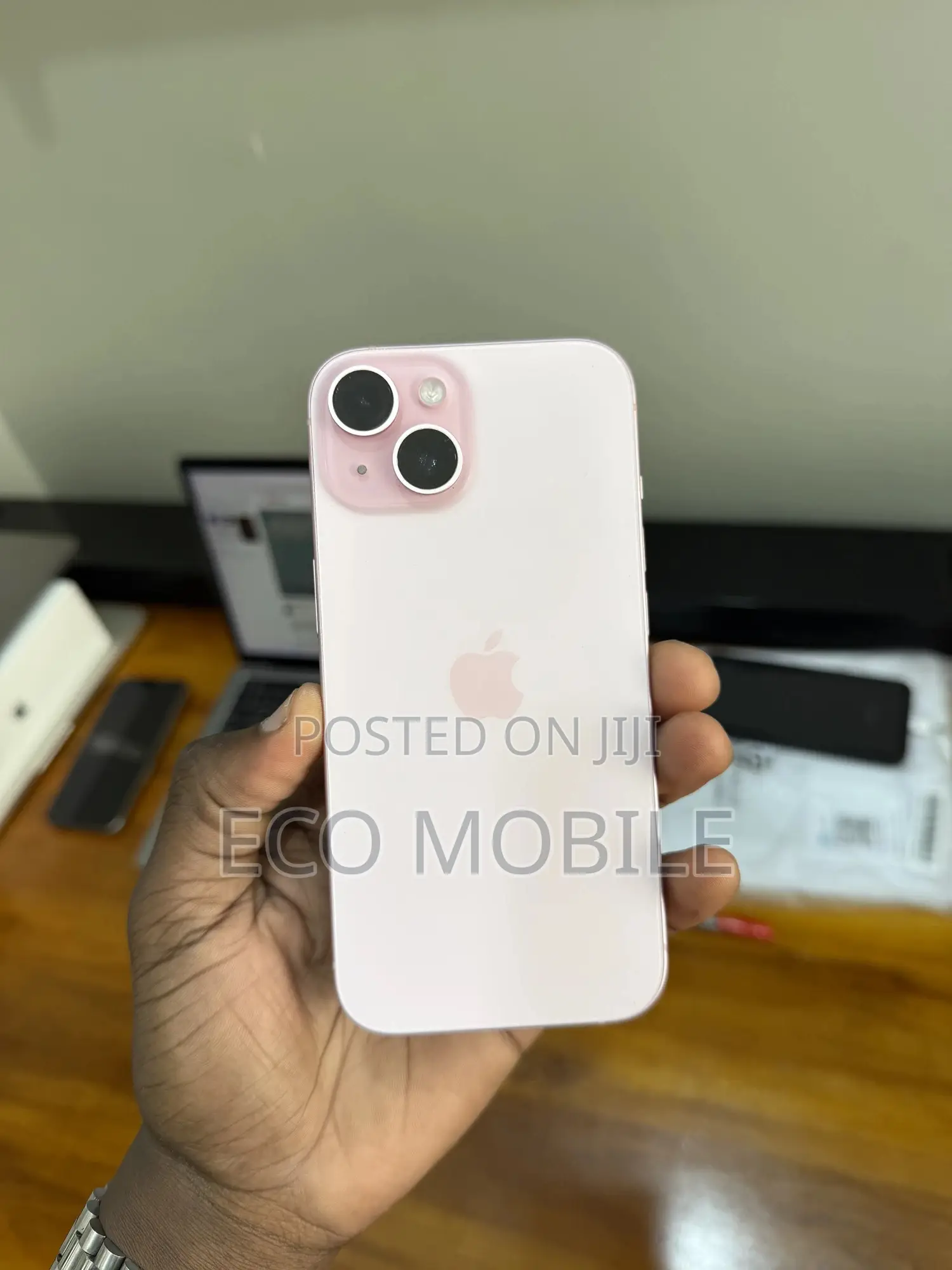 Apple iPhone 15 128 GB Pink