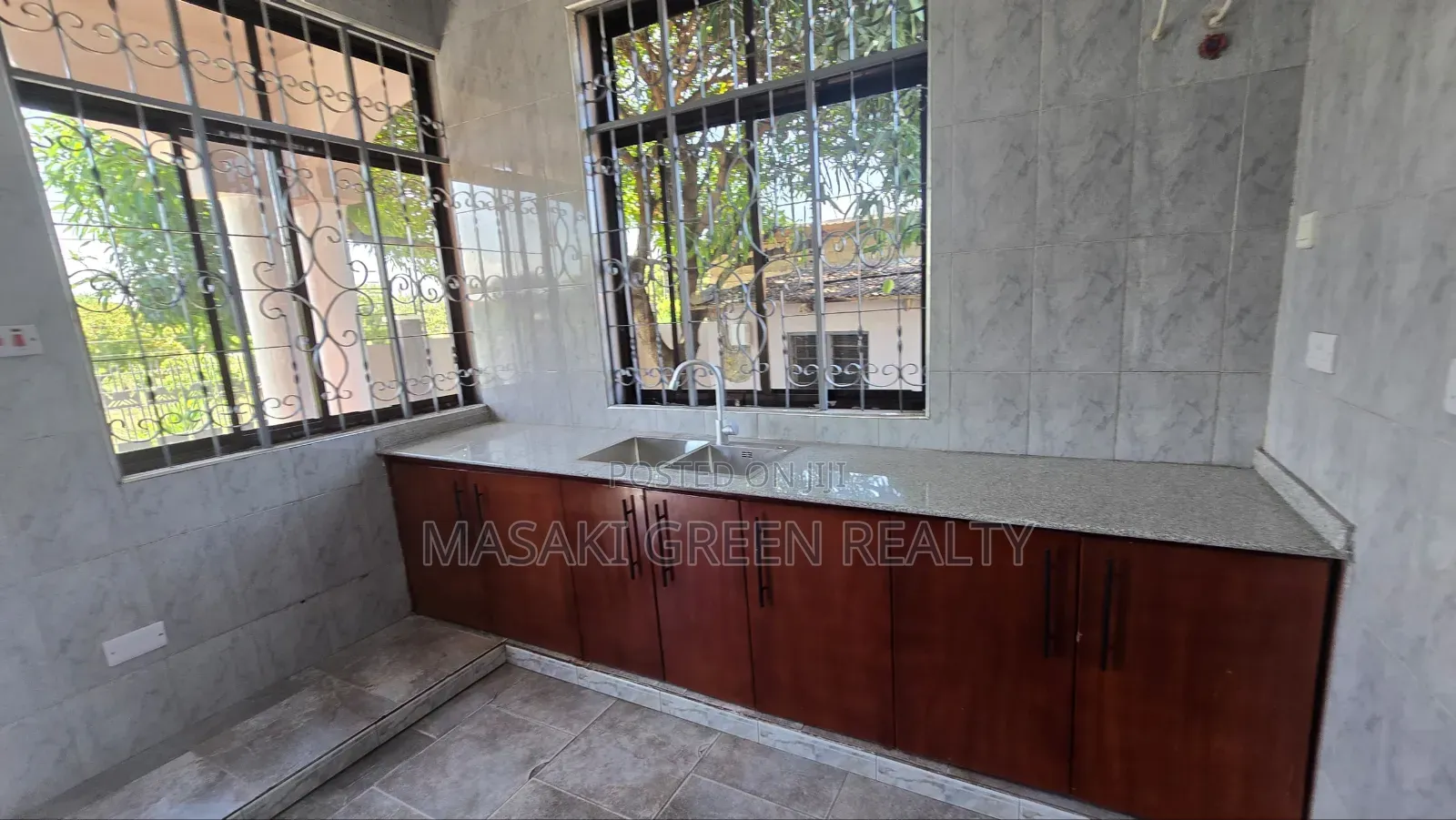 4bdrm House in Mbweni Ubungo for sale