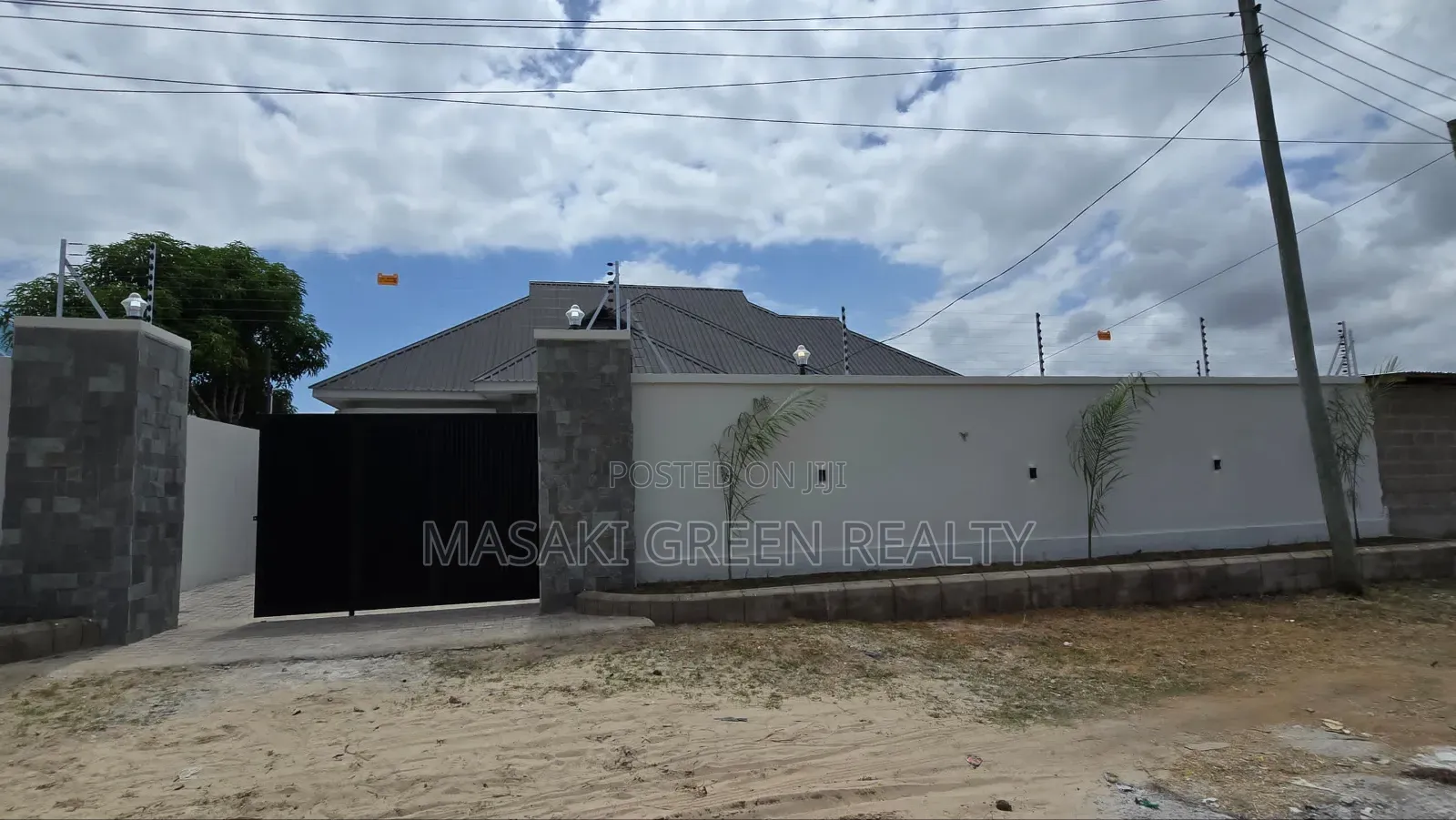 4bdrm House in Mbweni Ubungo for sale